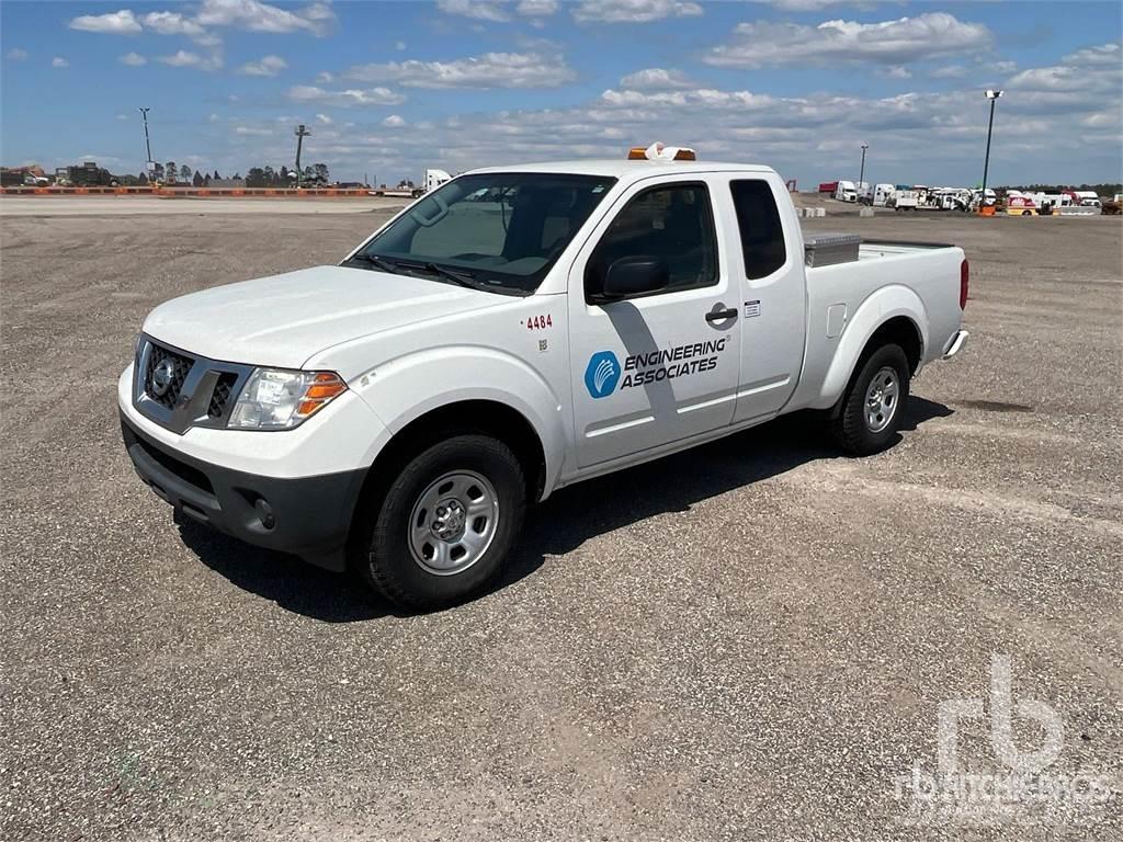 Nissan FRONTIER Pickup Trucks
