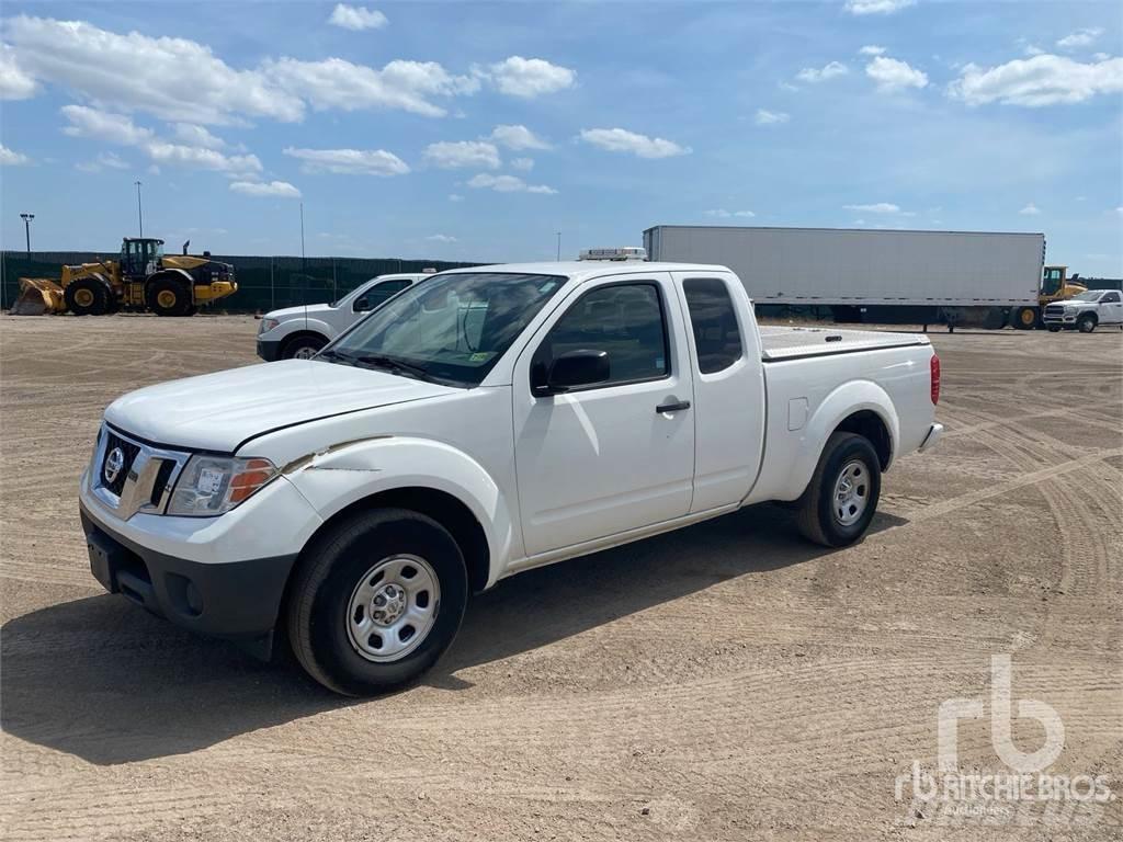 Nissan FRONTIER Pickup Trucks