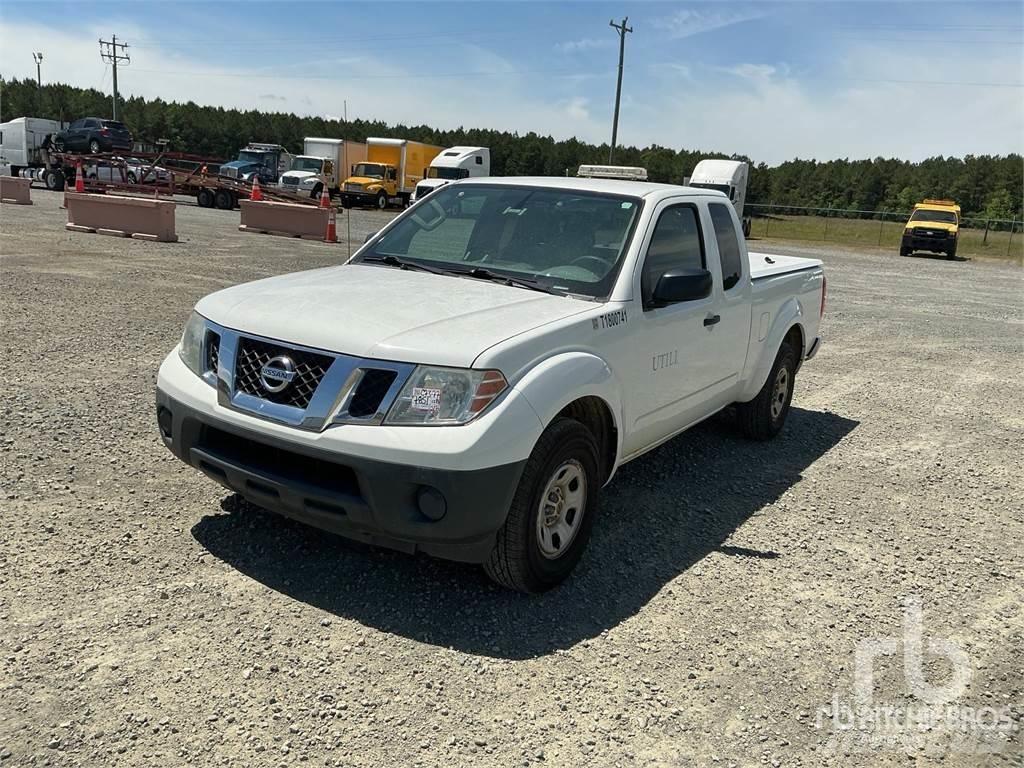 Nissan FRONTIER Pickup Trucks