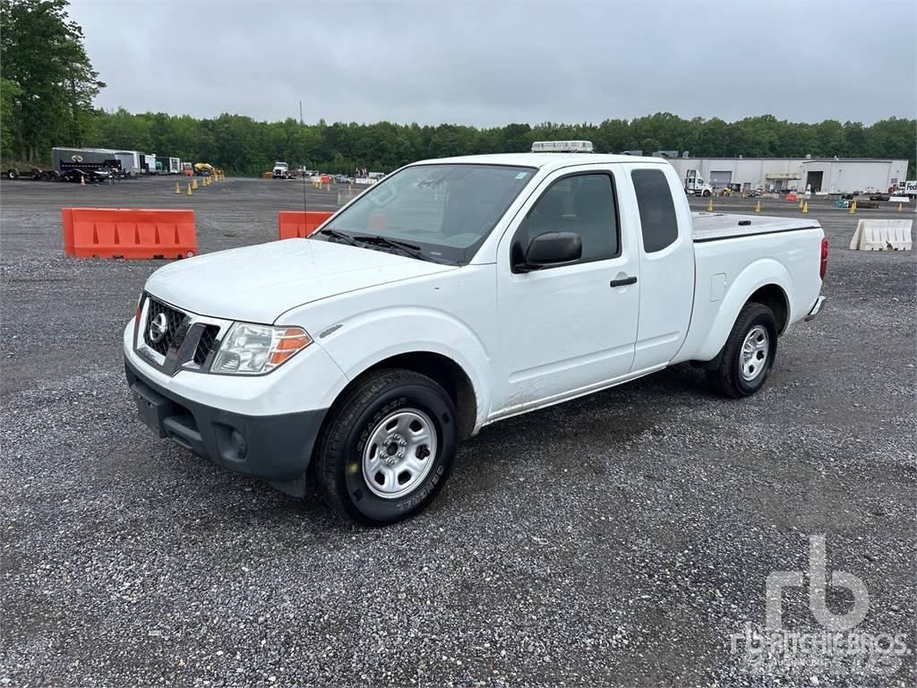 Nissan FRONTIER Pickup Trucks