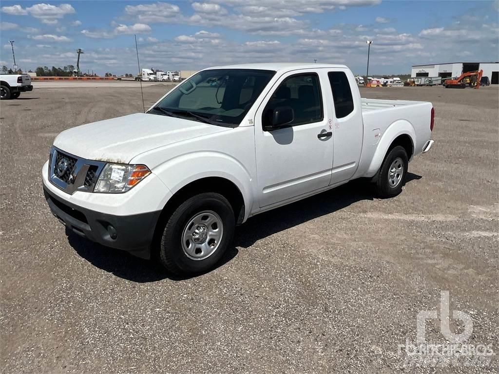 Nissan FRONTIER Pickup Trucks