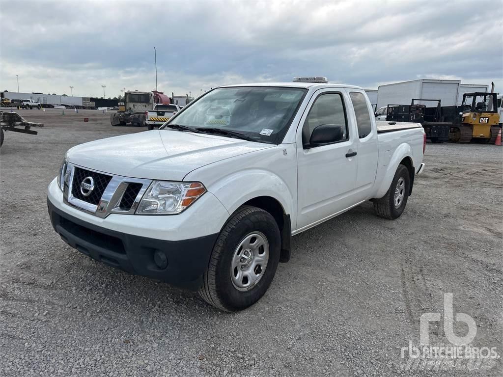 Nissan FRONTIER Pickup Trucks