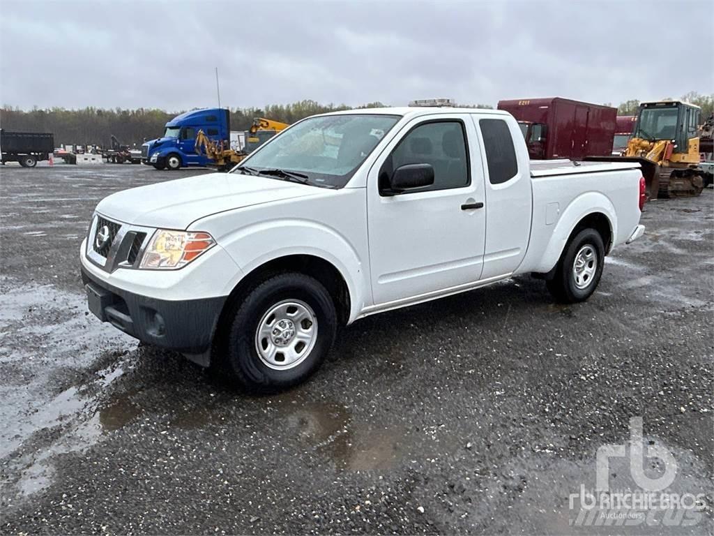 Nissan FRONTIER Pickup Trucks