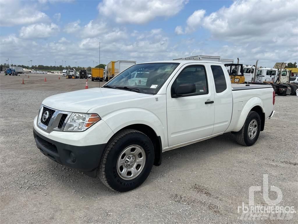 Nissan FRONTIER Pickup Trucks