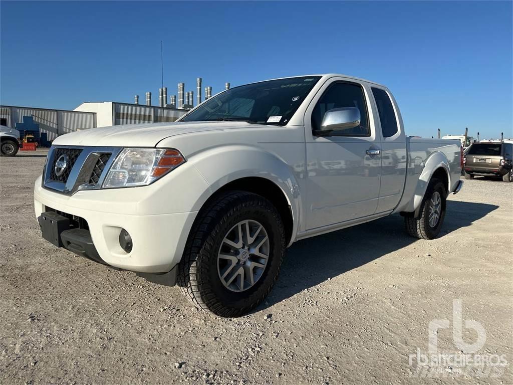 Nissan FRONTIER Pickup Trucks