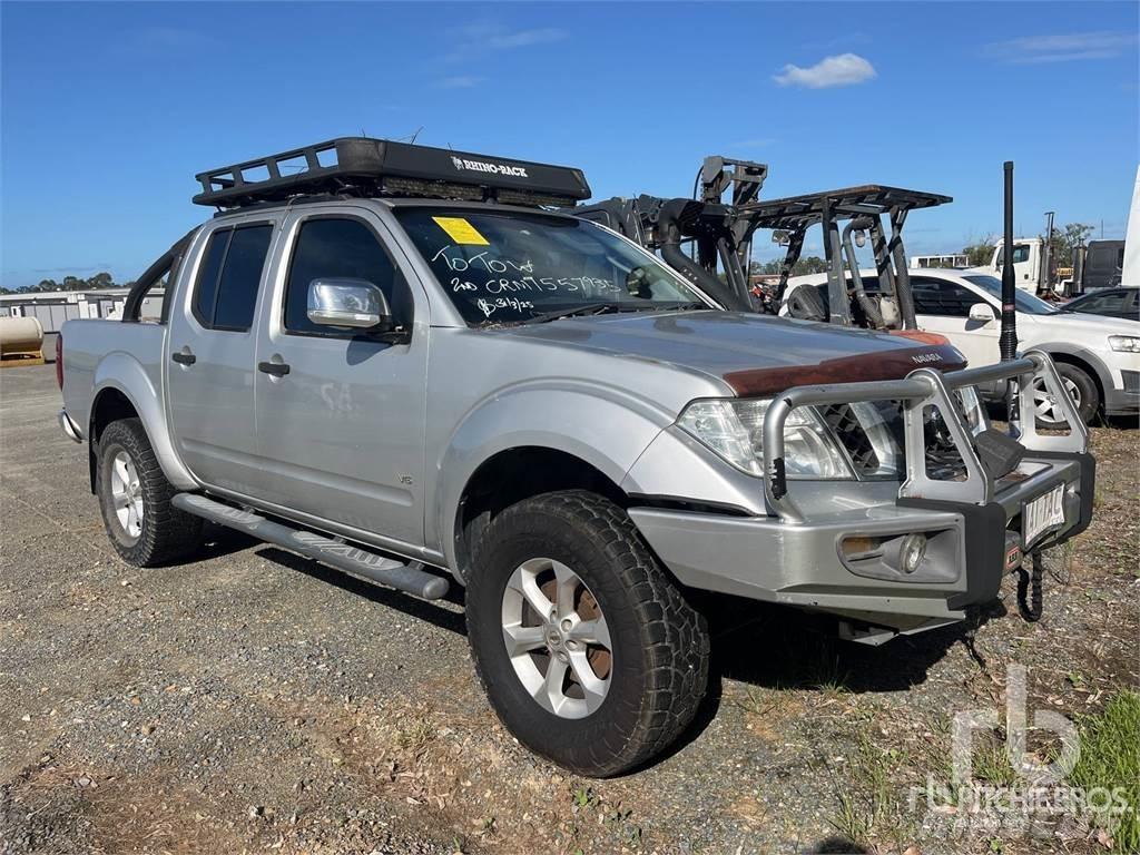 Nissan NAVARA Pickup Trucks