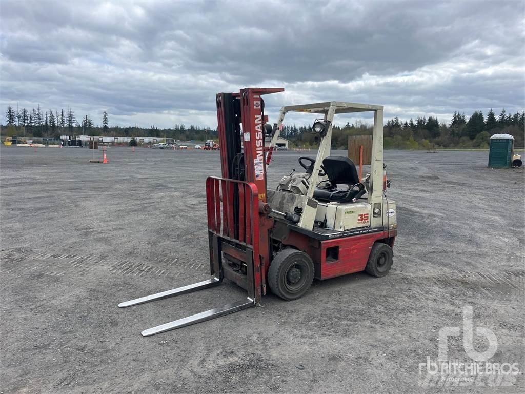 Nissan PH01A18V Diesel Forklifts