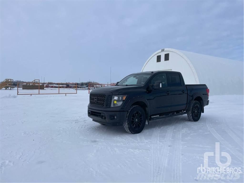 Nissan TITAN Pickup Trucks