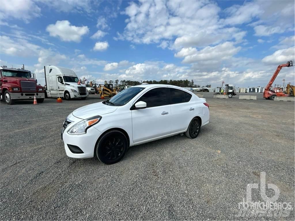 Nissan VERSA Automobiles / SUVS