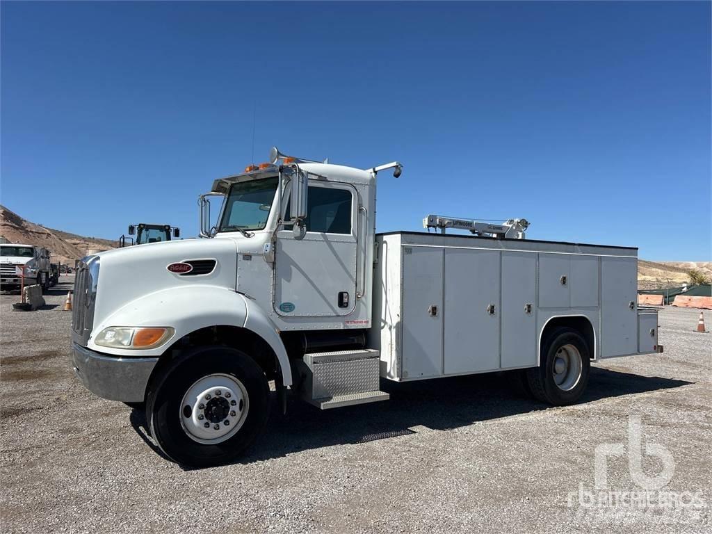 Peterbilt 335 Work Trucks / Municipal