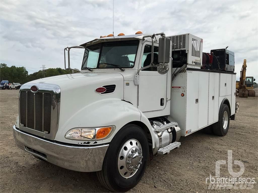 Peterbilt 337 Work Trucks / Municipal