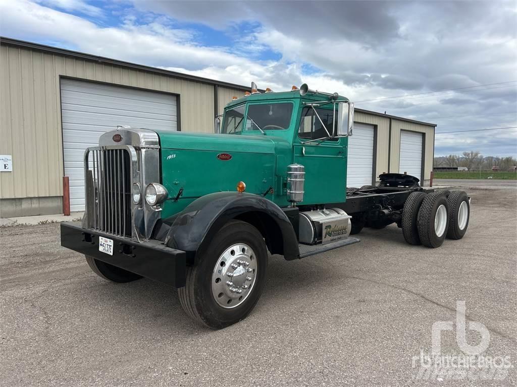 Peterbilt 350 Conventional Trucks / Tractor Trucks