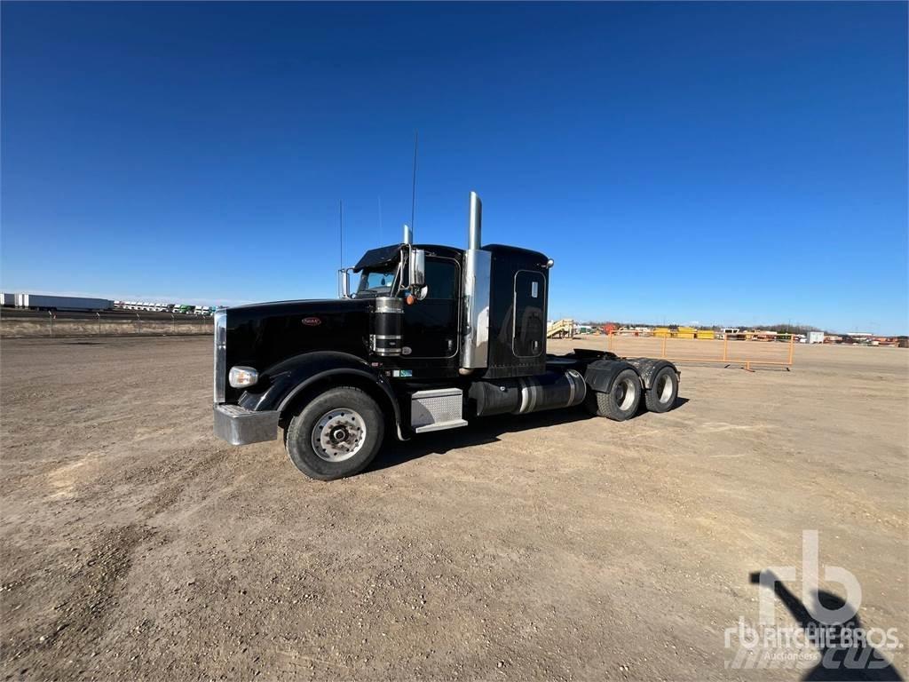 Peterbilt 367 Conventional Trucks / Tractor Trucks