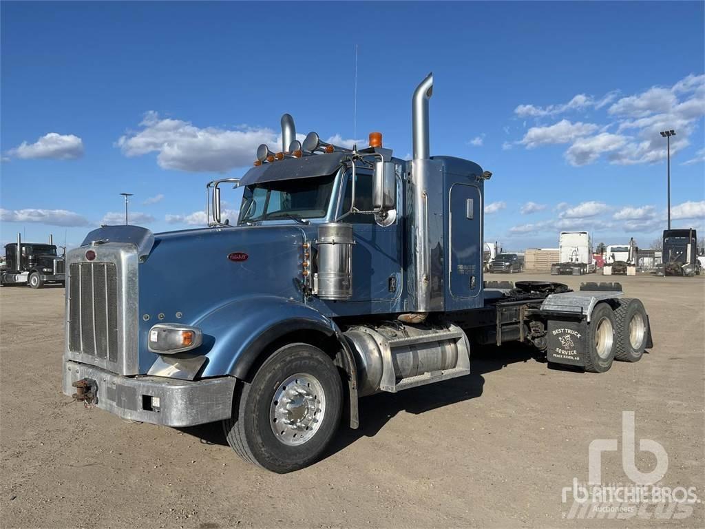 Peterbilt 367 Conventional Trucks / Tractor Trucks