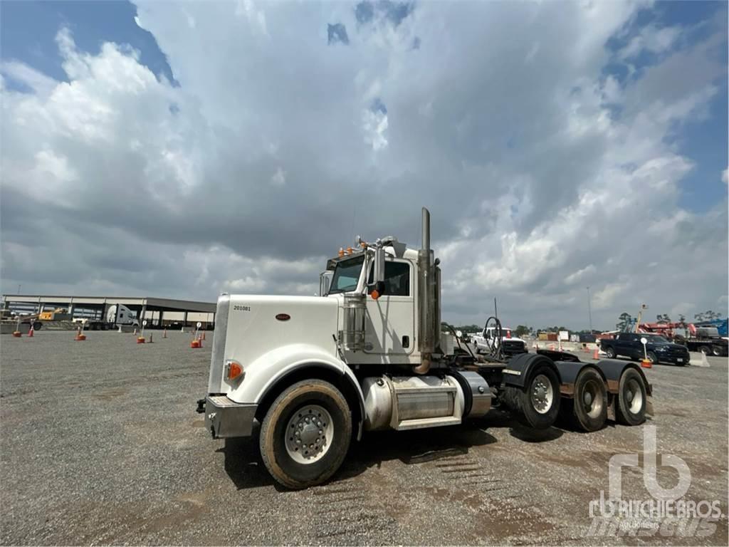 Peterbilt 367 Conventional Trucks / Tractor Trucks