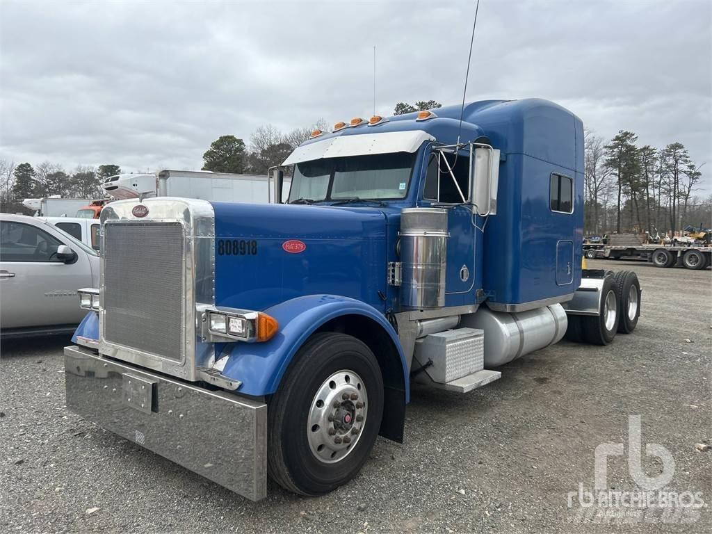 Peterbilt 379 Conventional Trucks / Tractor Trucks