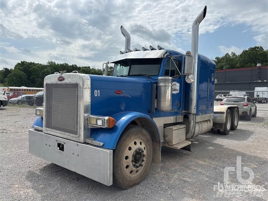 Peterbilt 379 Conventional Trucks / Tractor Trucks