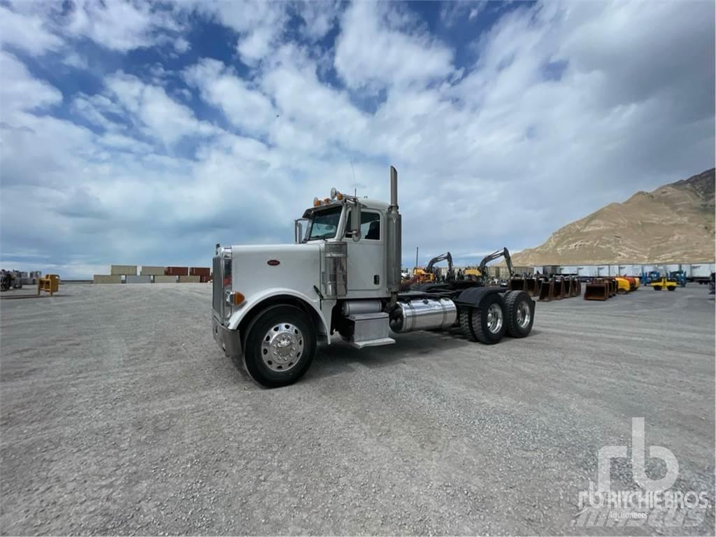 Peterbilt 379 Conventional Trucks / Tractor Trucks