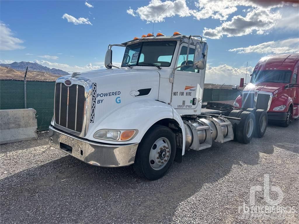 Peterbilt 384 Conventional Trucks / Tractor Trucks