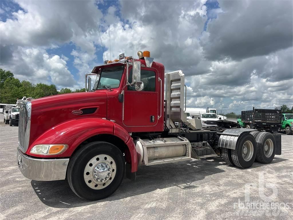 Peterbilt 384 Conventional Trucks / Tractor Trucks