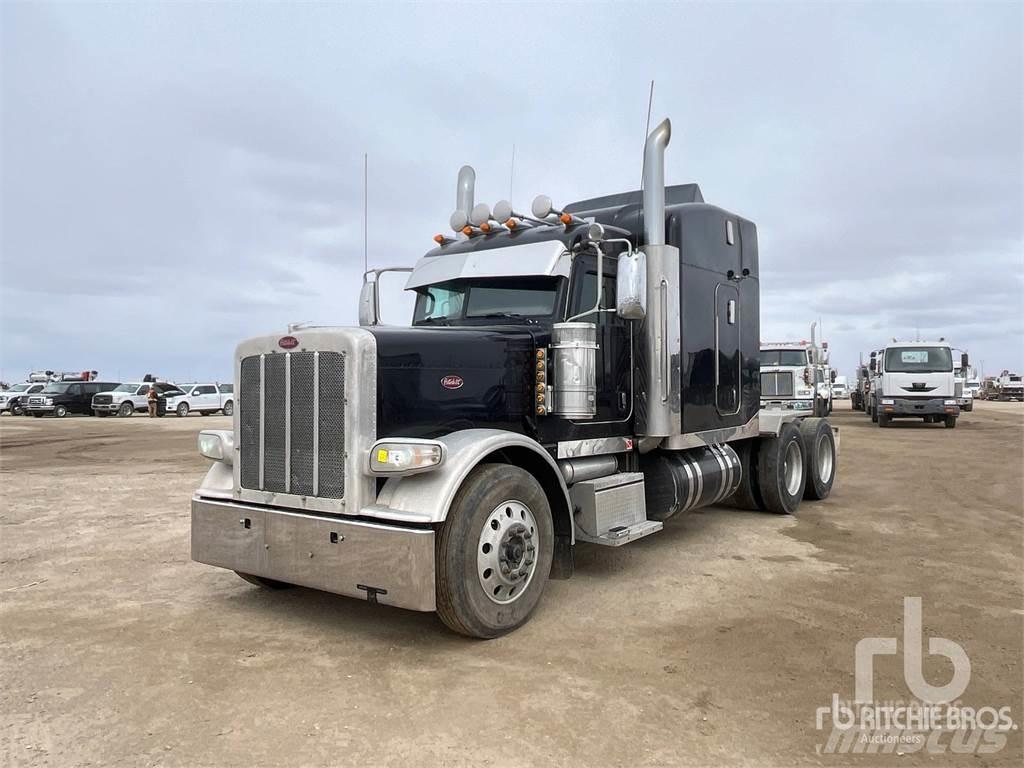 Peterbilt 388 Conventional Trucks / Tractor Trucks