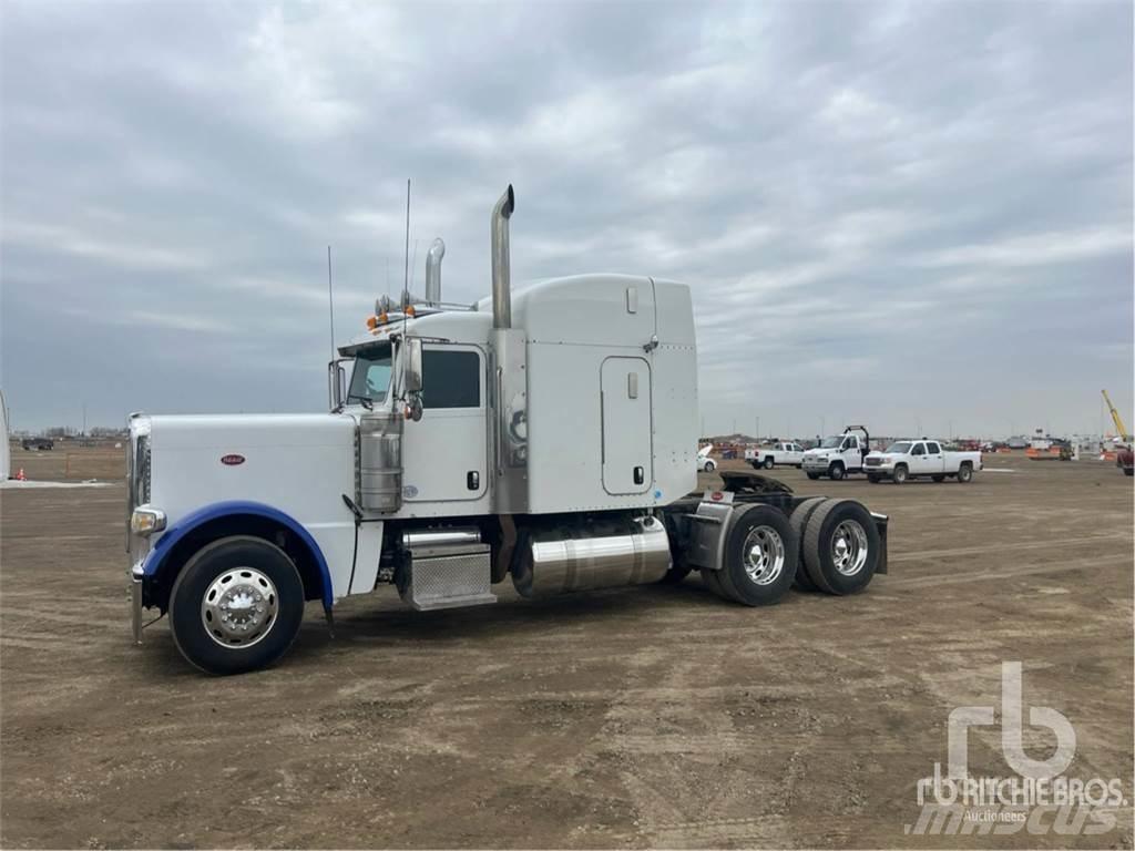 Peterbilt 389 Conventional Trucks / Tractor Trucks
