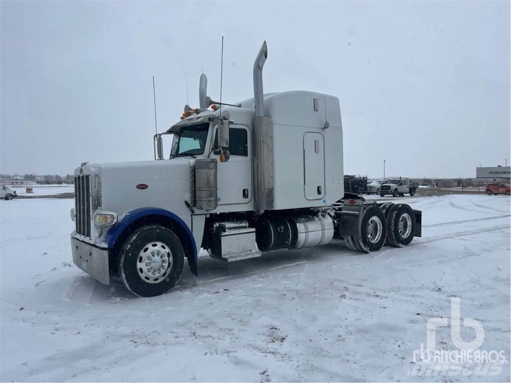 Peterbilt 389 Conventional Trucks / Tractor Trucks