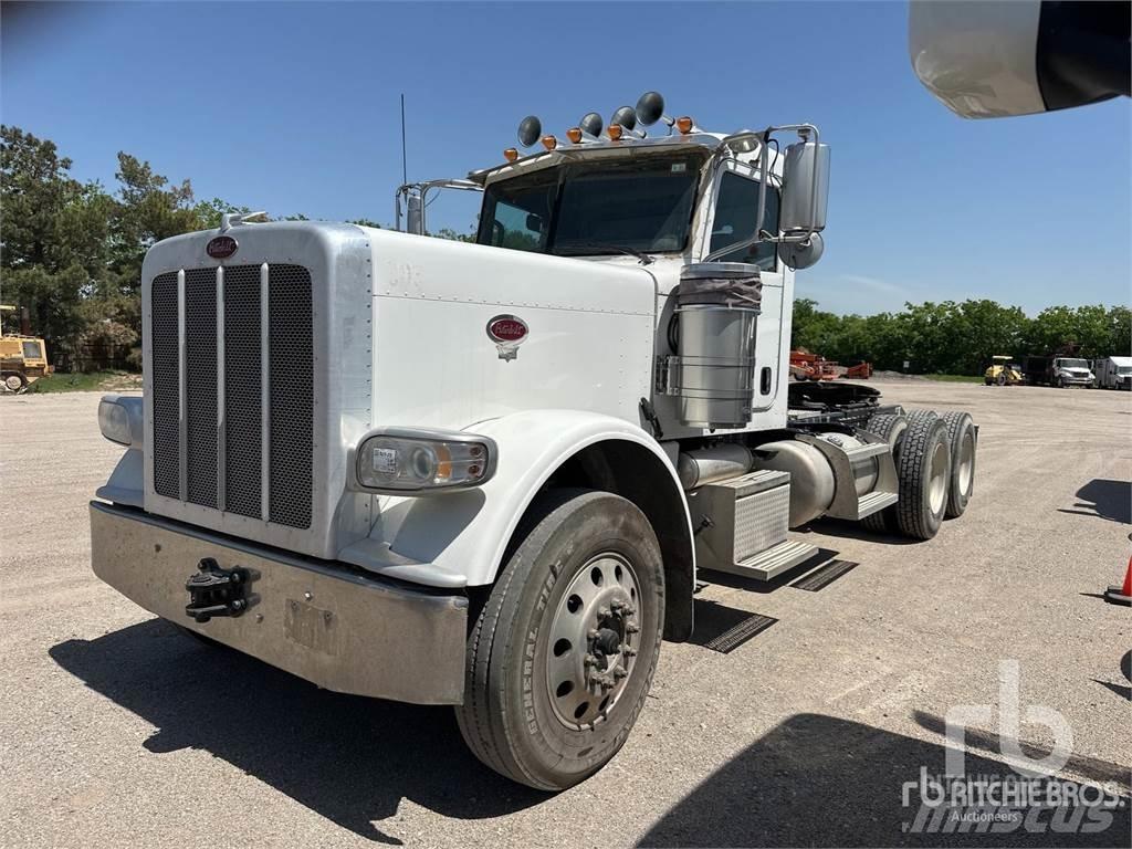 Peterbilt 389 Conventional Trucks / Tractor Trucks