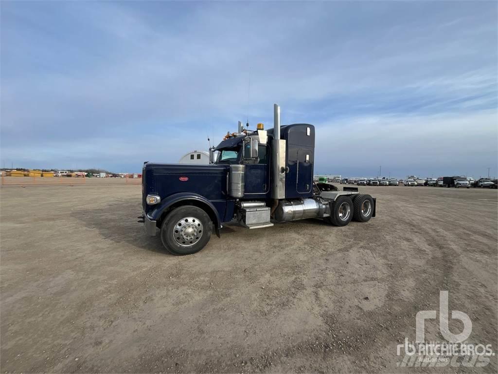 Peterbilt 389 Conventional Trucks / Tractor Trucks