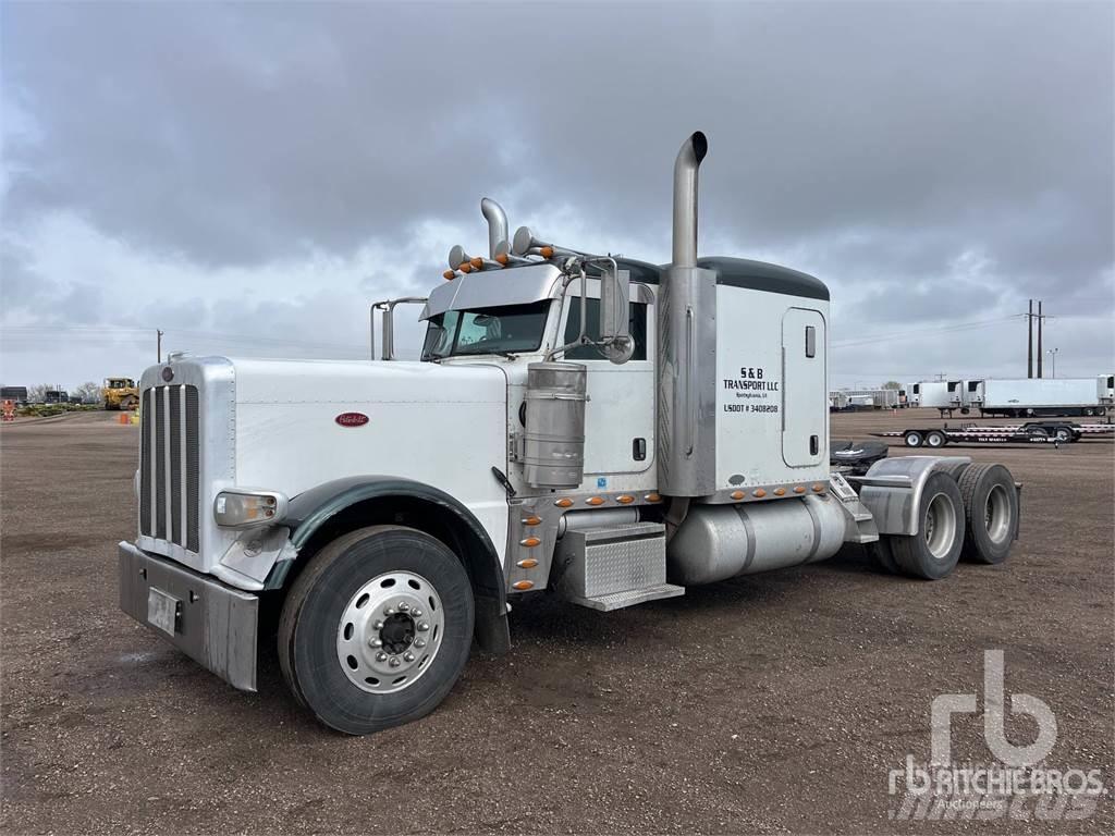 Peterbilt 389 Conventional Trucks / Tractor Trucks