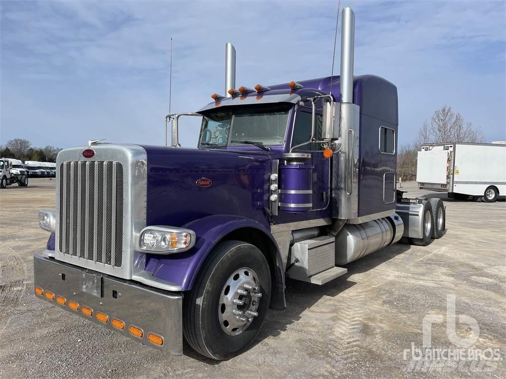 Peterbilt 389 Conventional Trucks / Tractor Trucks