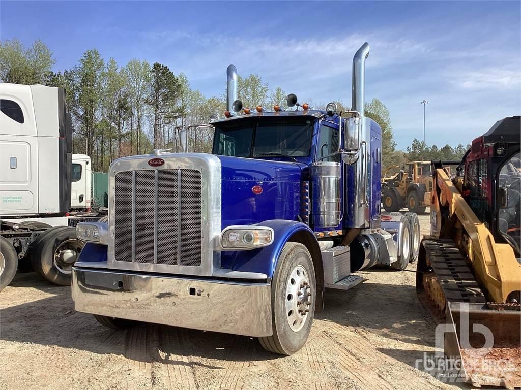 Peterbilt 389 Conventional Trucks / Tractor Trucks