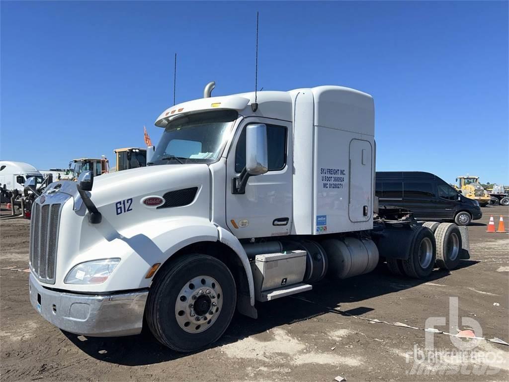 Peterbilt 579 Conventional Trucks / Tractor Trucks