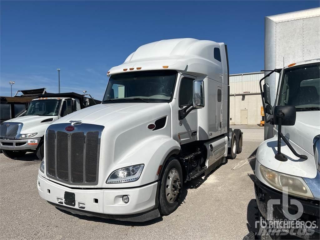 Peterbilt 579 Conventional Trucks / Tractor Trucks