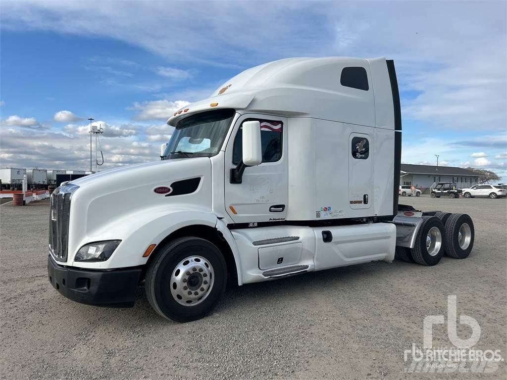 Peterbilt 579 Conventional Trucks / Tractor Trucks