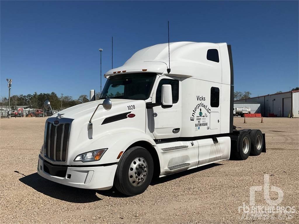 Peterbilt 579 Conventional Trucks / Tractor Trucks