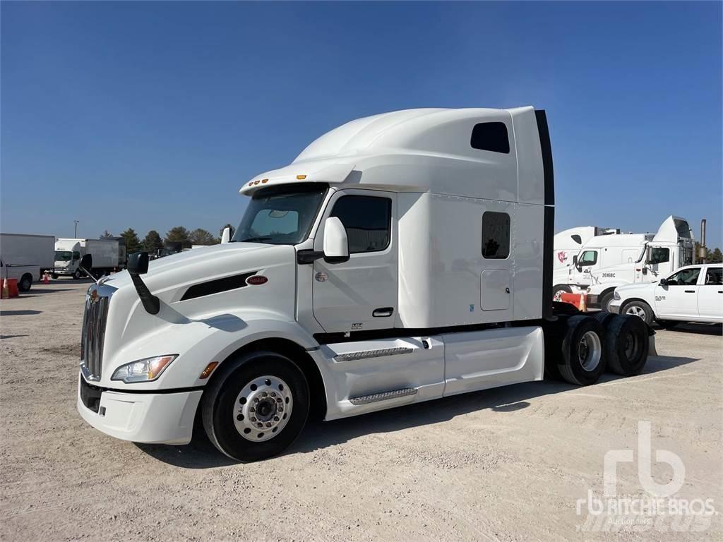Peterbilt 579 Conventional Trucks / Tractor Trucks