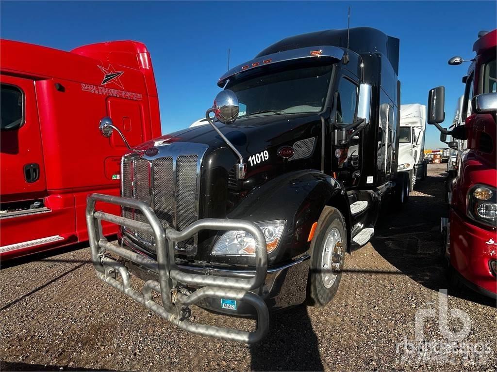 Peterbilt 579 Conventional Trucks / Tractor Trucks