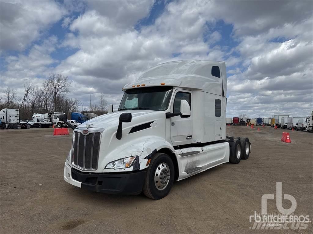 Peterbilt 579 Conventional Trucks / Tractor Trucks