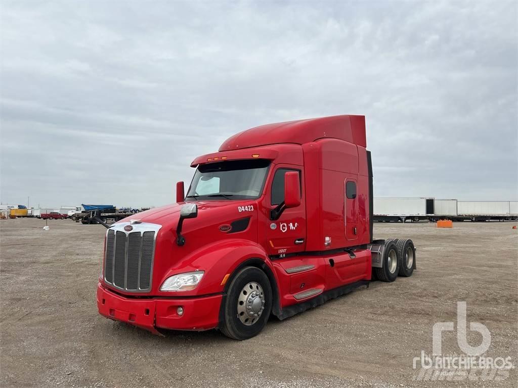 Peterbilt 579 Conventional Trucks / Tractor Trucks