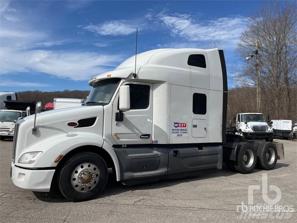 Peterbilt 579 Conventional Trucks / Tractor Trucks