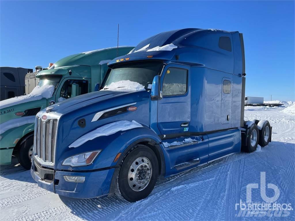 Peterbilt 579 Conventional Trucks / Tractor Trucks