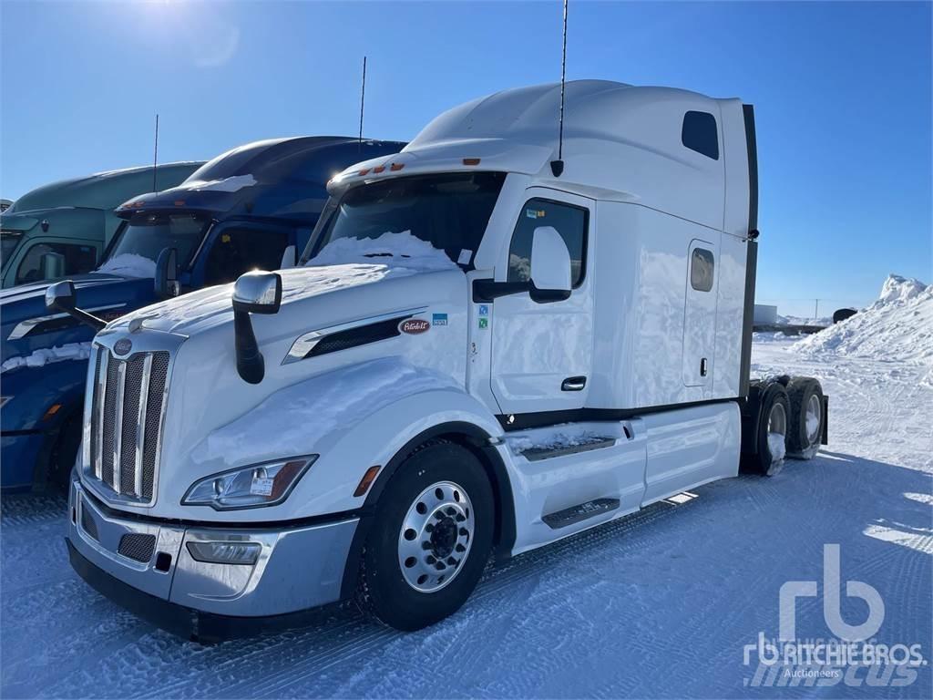Peterbilt 579 Conventional Trucks / Tractor Trucks