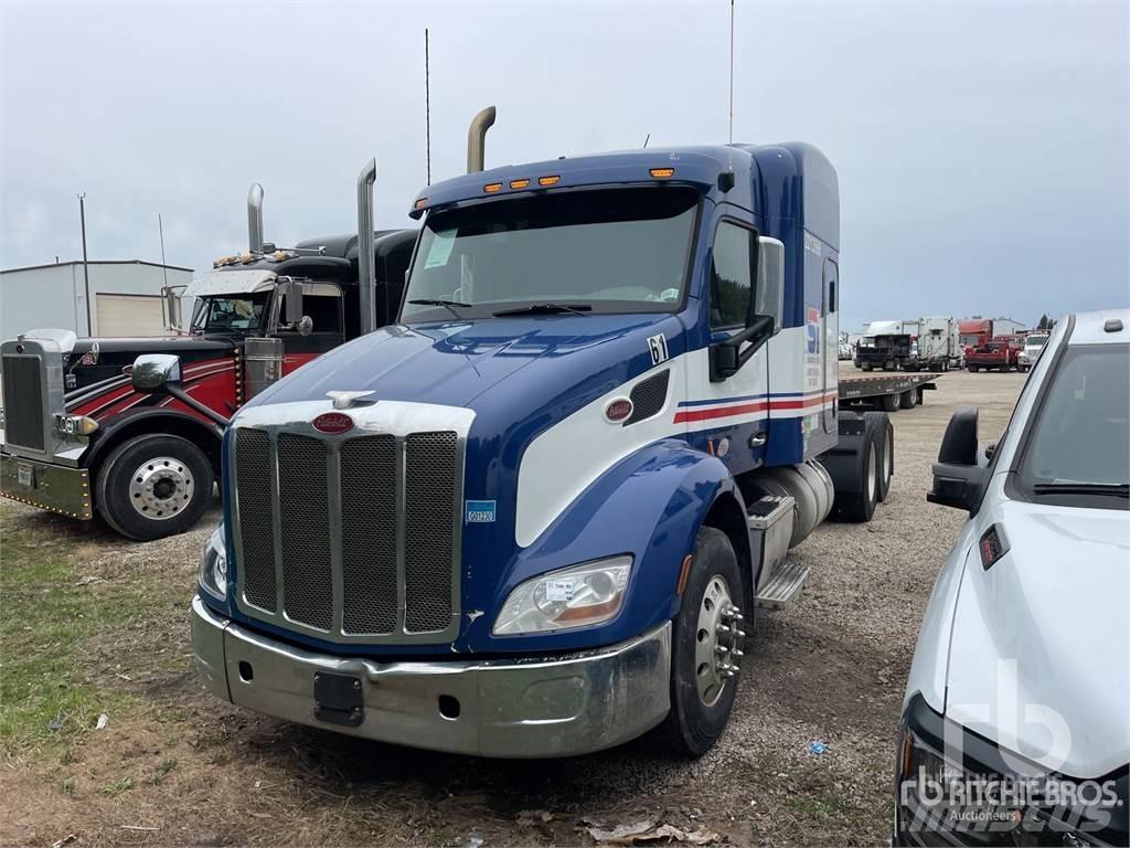 Peterbilt 579 Conventional Trucks / Tractor Trucks