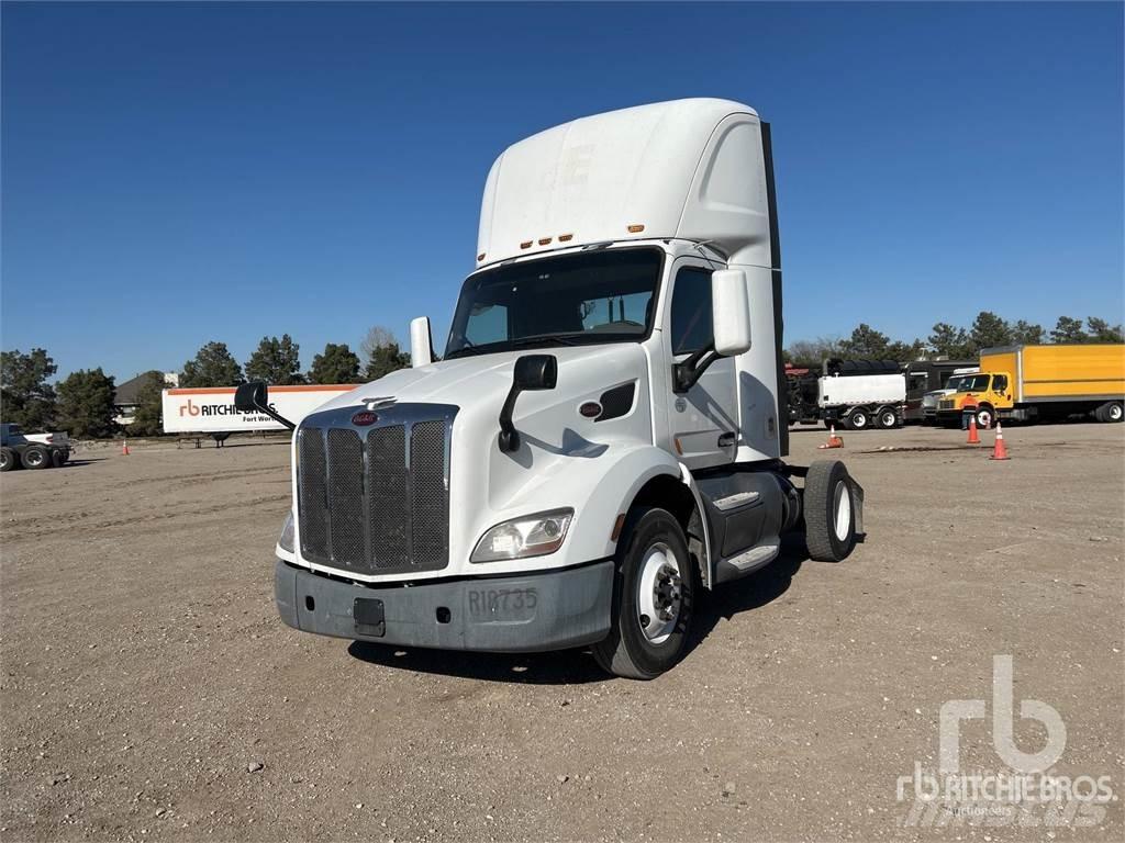 Peterbilt 579 Conventional Trucks / Tractor Trucks