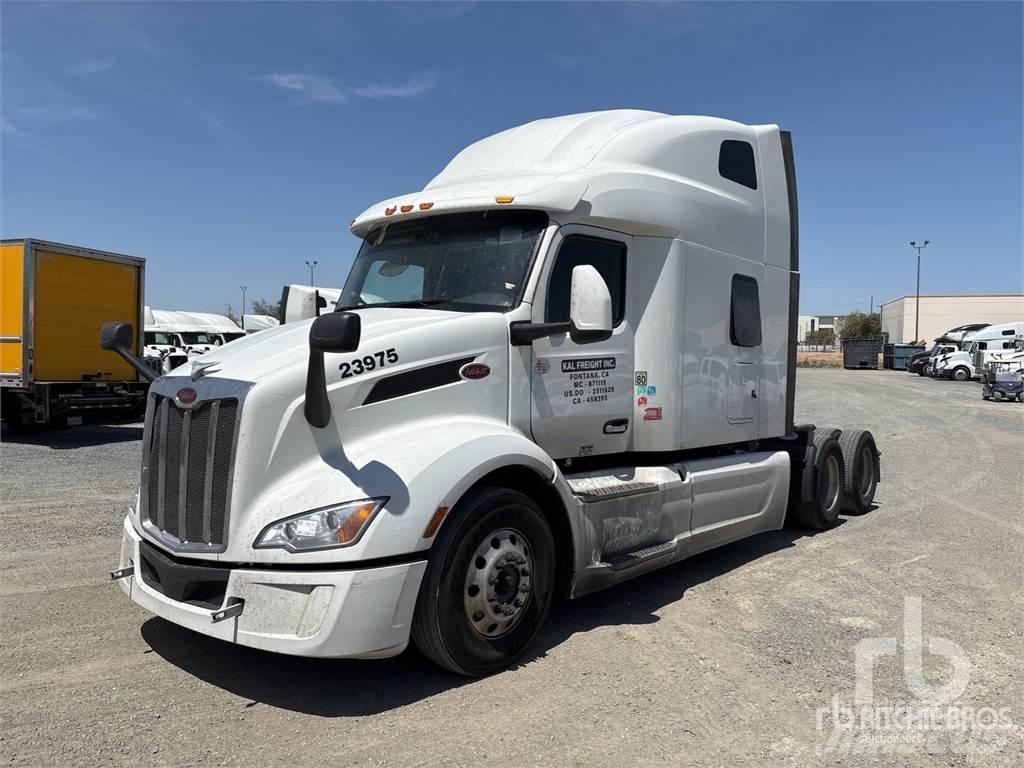 Peterbilt 579 Conventional Trucks / Tractor Trucks