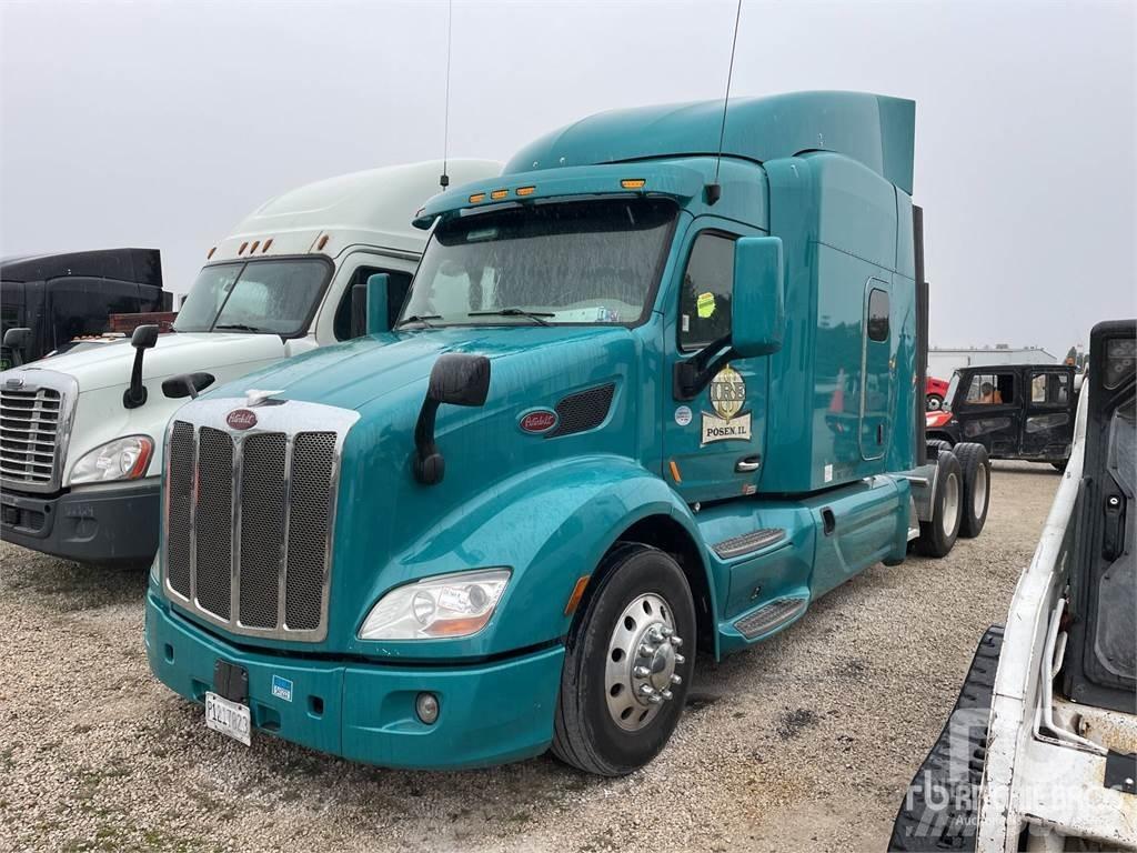 Peterbilt 579 Conventional Trucks / Tractor Trucks