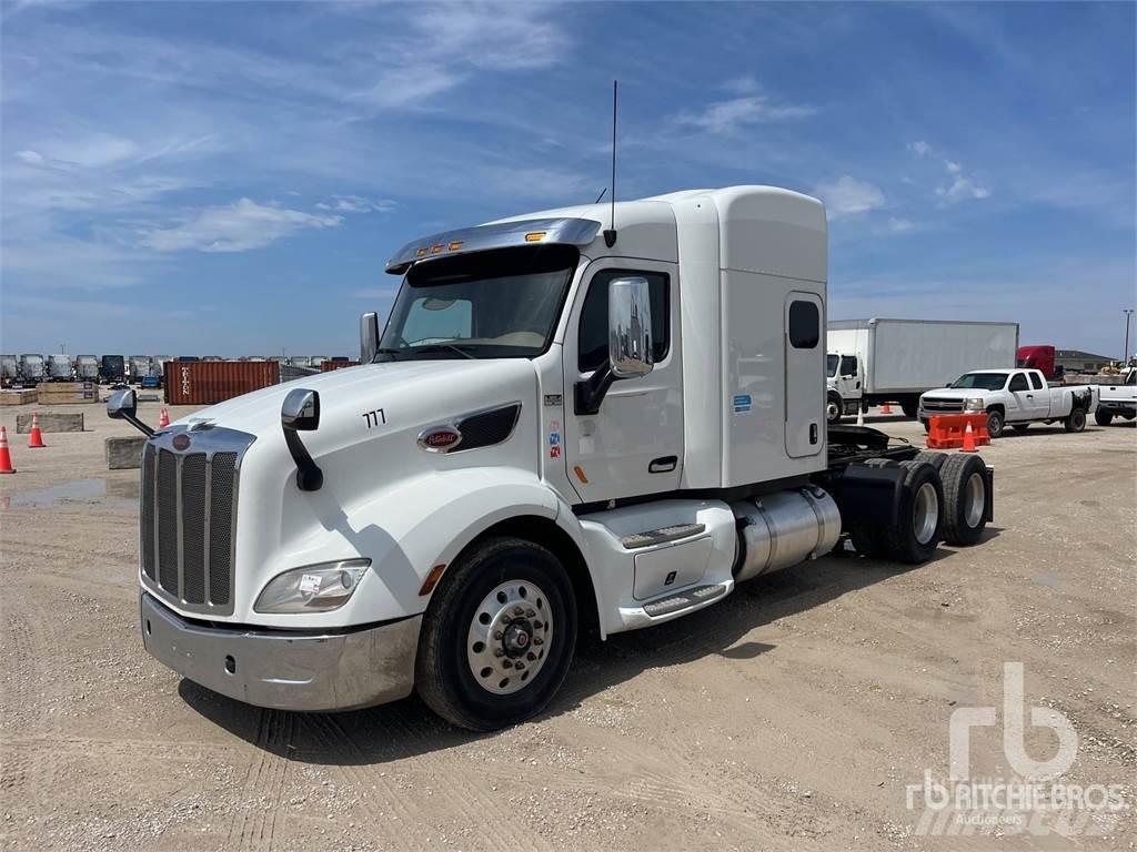 Peterbilt 579 Conventional Trucks / Tractor Trucks