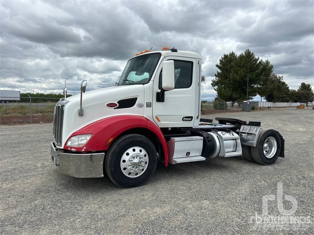 Peterbilt 579 Conventional Trucks / Tractor Trucks