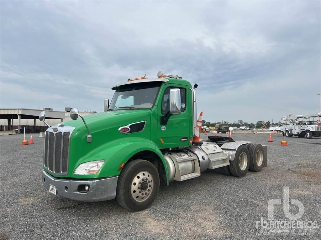 Peterbilt 579 Conventional Trucks / Tractor Trucks